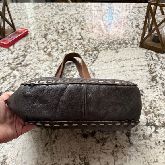 Bed Stu Stevie….Stylish Brown Leather Tote with Contrast Stitching - Picture 7 of 7